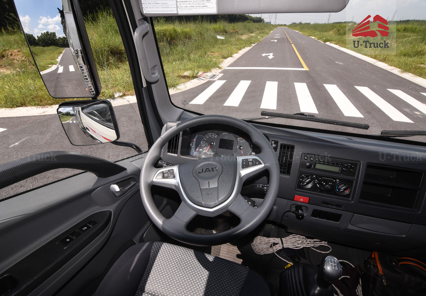 Xe tải JAC N350S Thùng trường lái 3T6