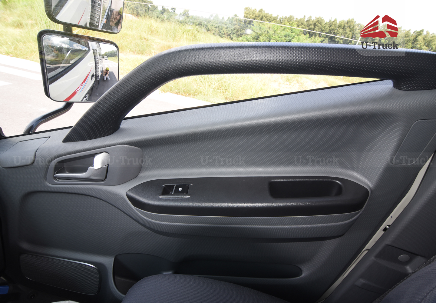 Xe tải JAC N350S Thùng trường lái 3T6