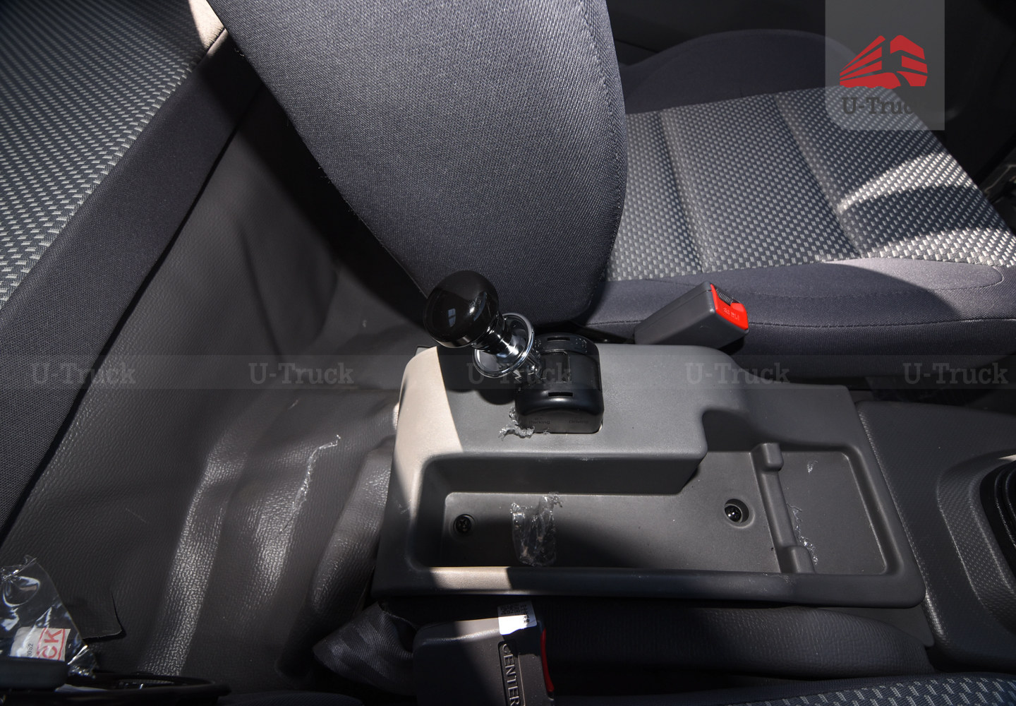 Xe tải JAC N650S Plus Thùng bạt 6T6