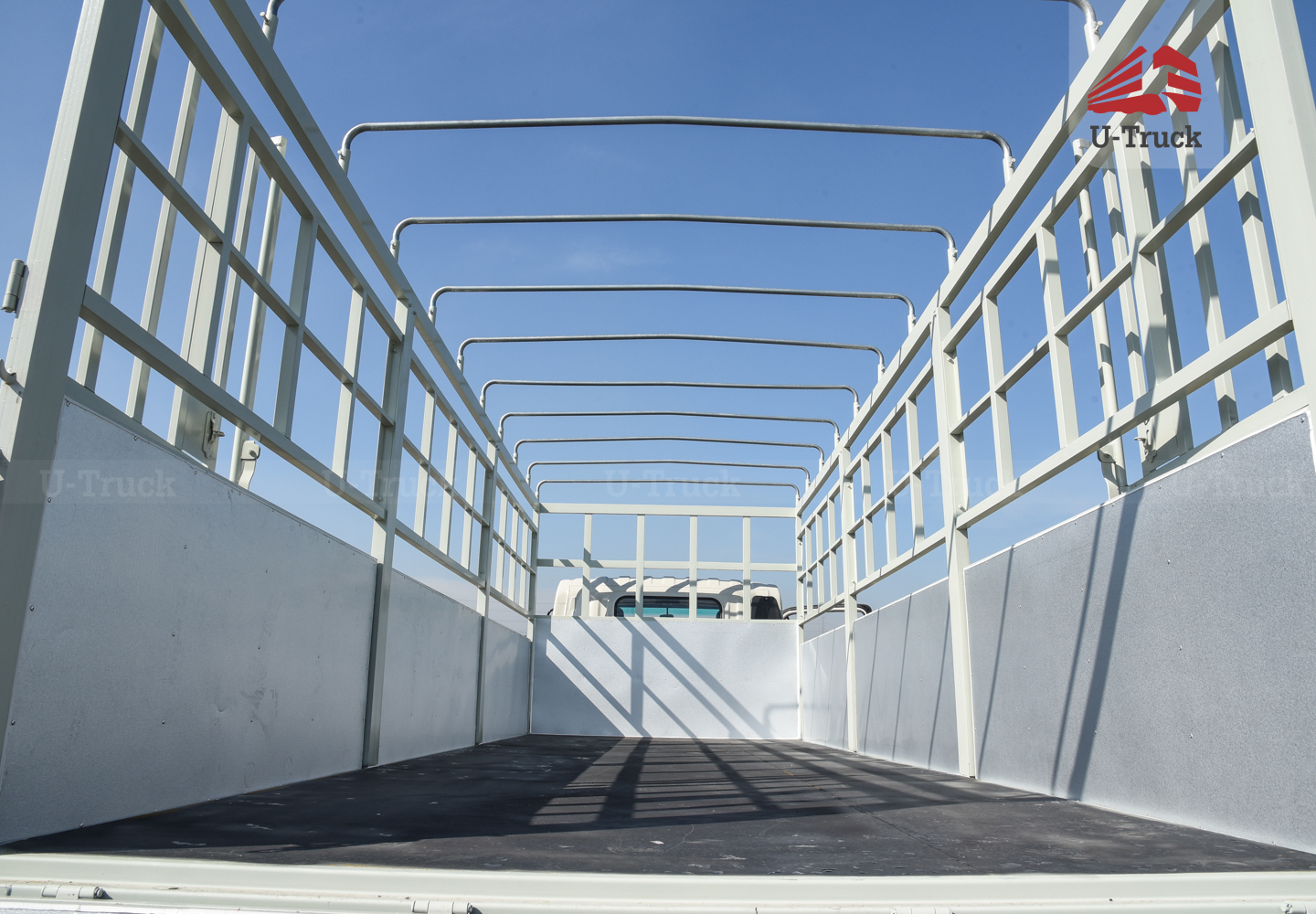 Xe tải JAC N650S Plus Thùng bạt 6T6