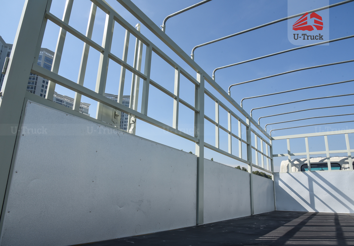 Xe tải JAC N650S Plus Thùng bạt 6T6