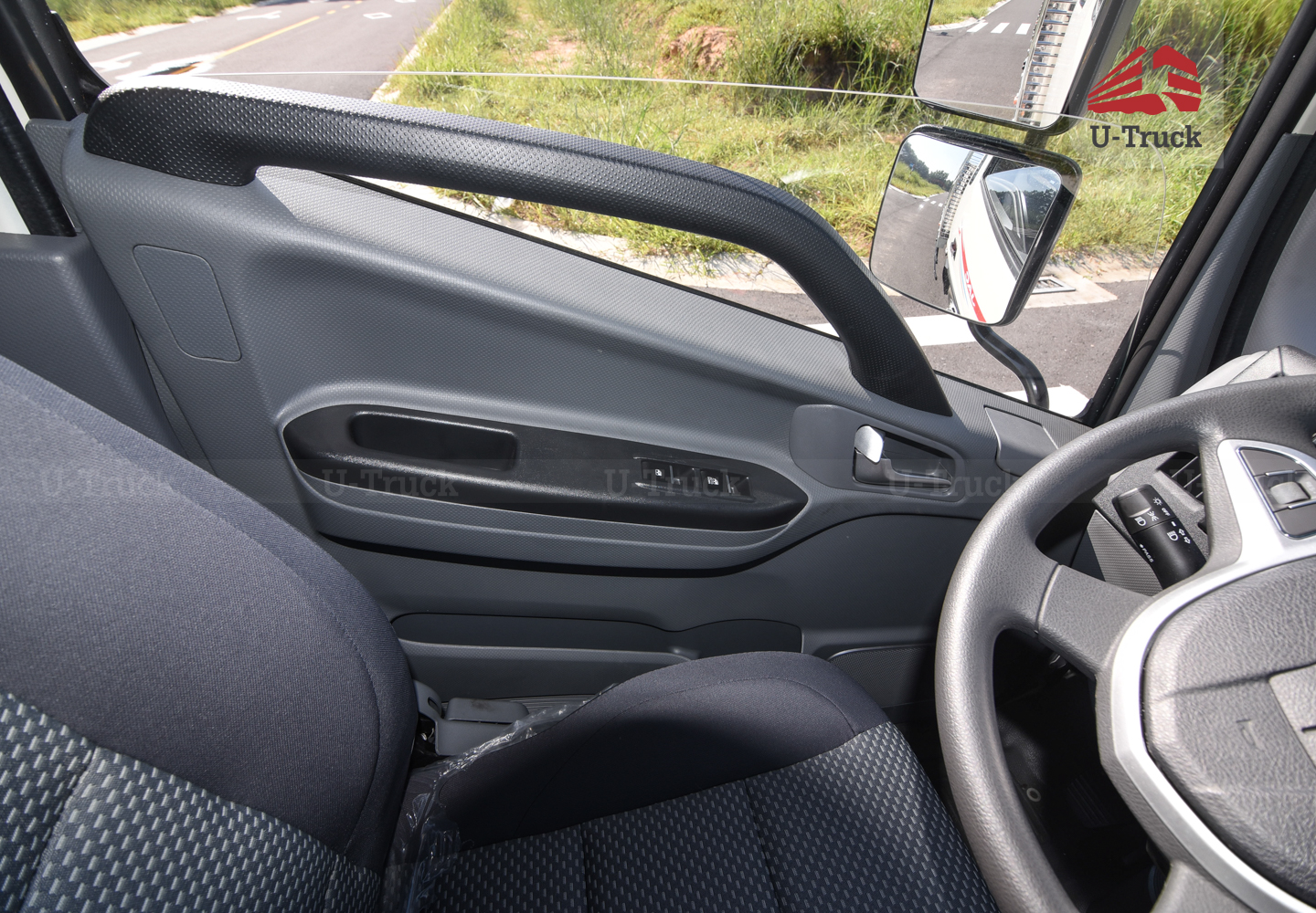 Xe tải JAC N650S Plus Thùng bạt 6T6