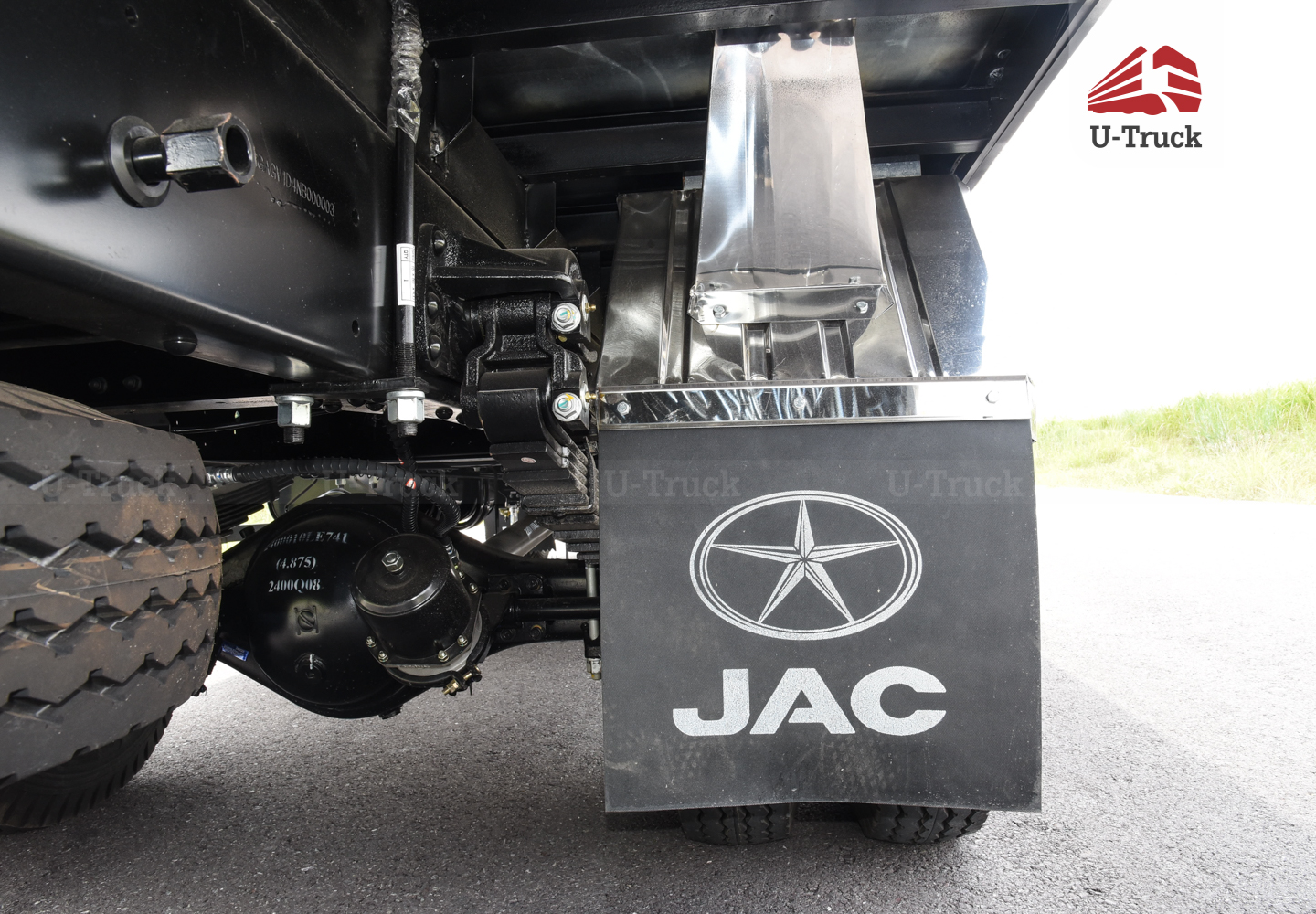 Xe tải JAC N680 Thùng kín 6T4