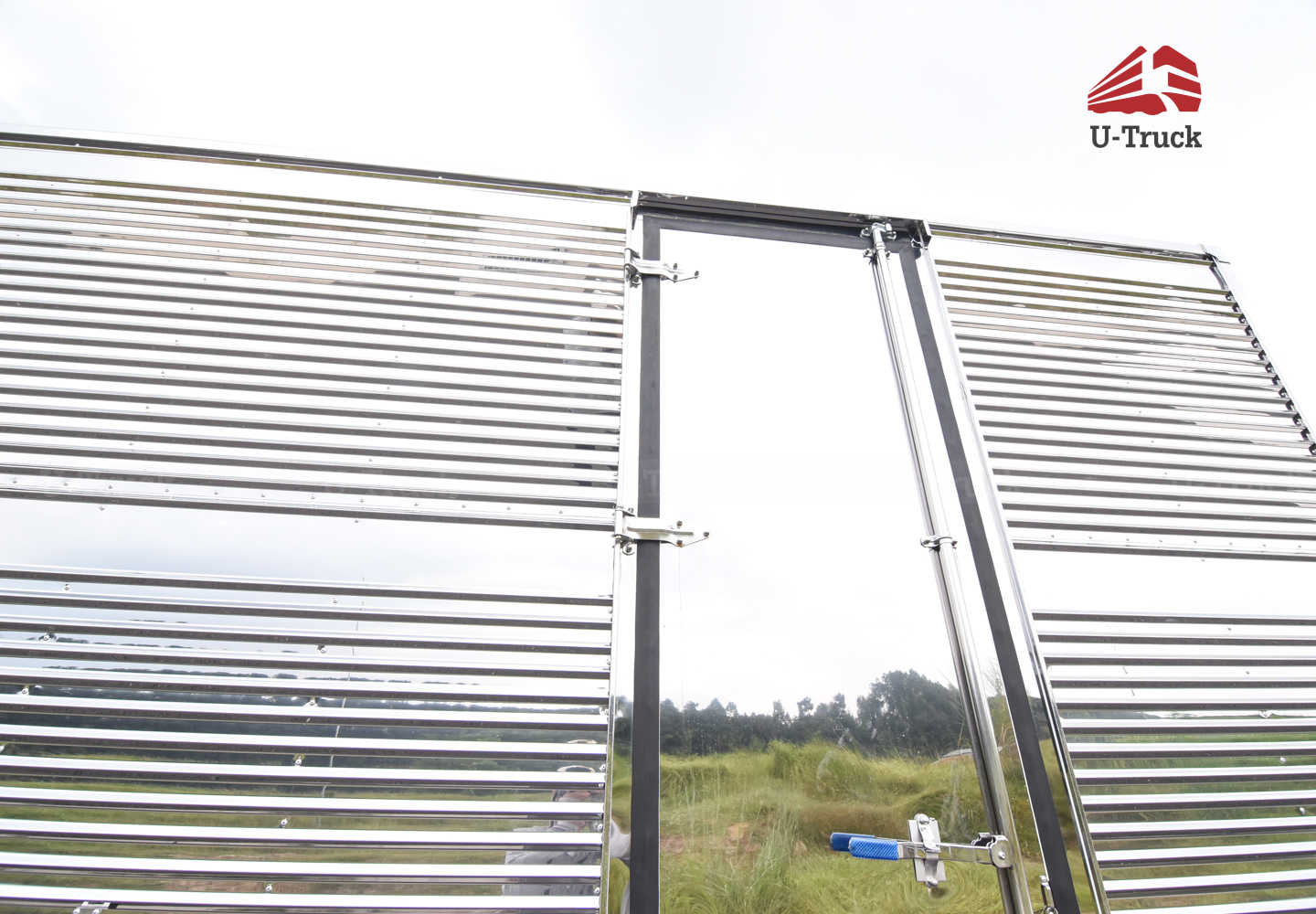 Xe tải JAC N680 Thùng kín 6T4