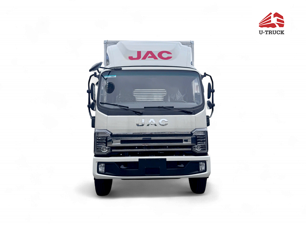 Xe tải JAC N800 PLUS E5 thùng kín