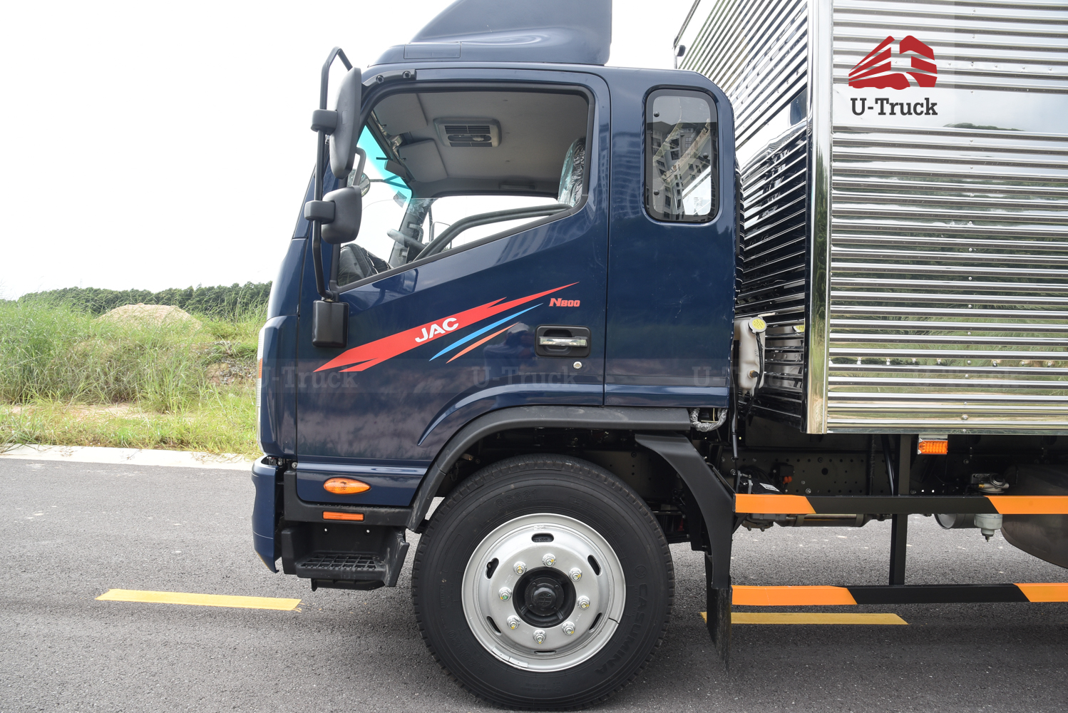 Xe tải JAC N800S Plus Thùng kín 8T1