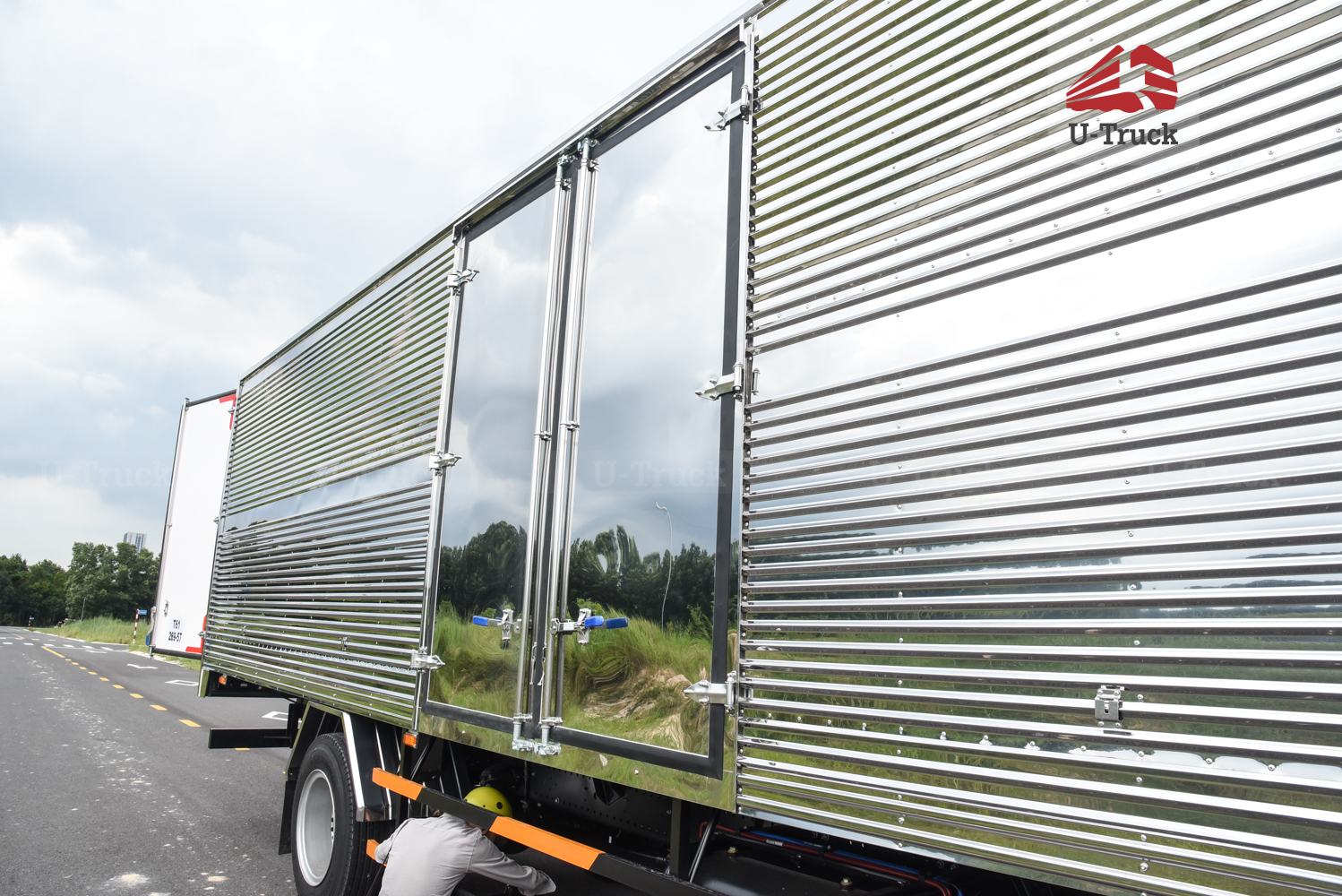 Xe tải JAC N800S Plus Thùng kín 8T1