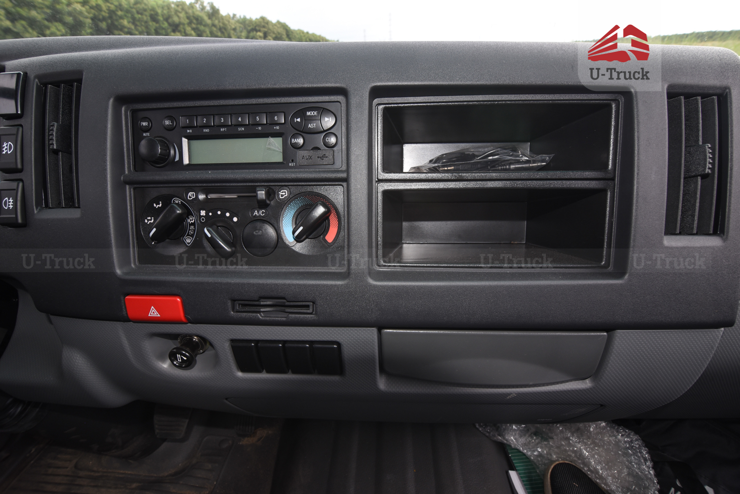 Xe tải JAC N800S Plus Thùng kín 8T1