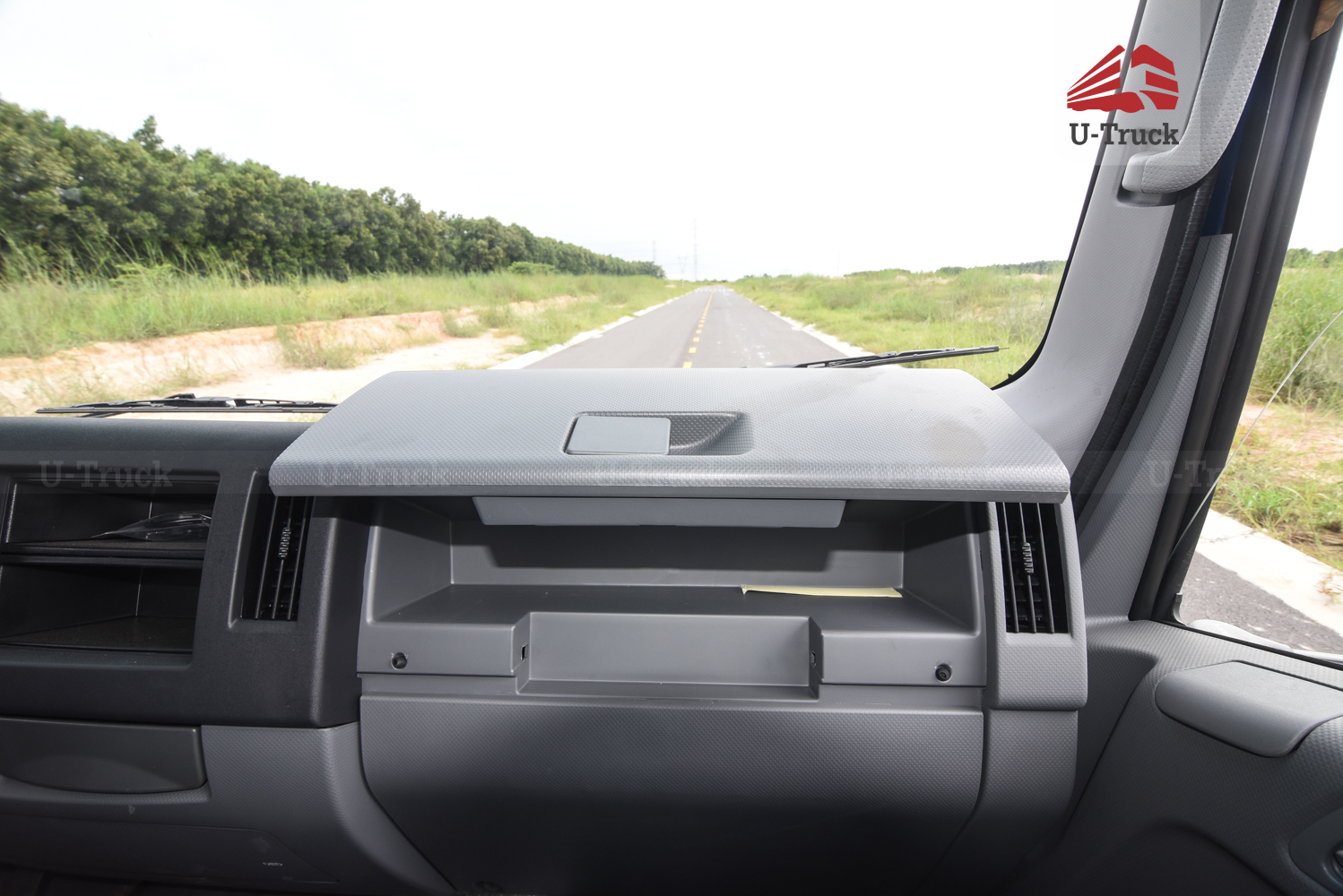 Xe tải JAC N800S Plus Thùng kín 8T1