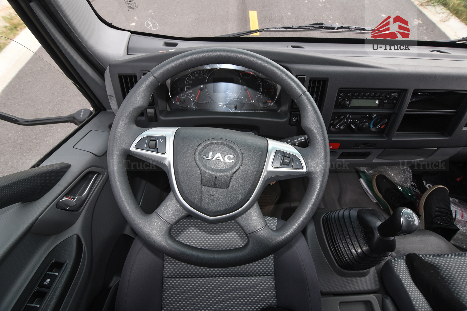 Xe tải JAC N800S Plus Thùng kín 8T1