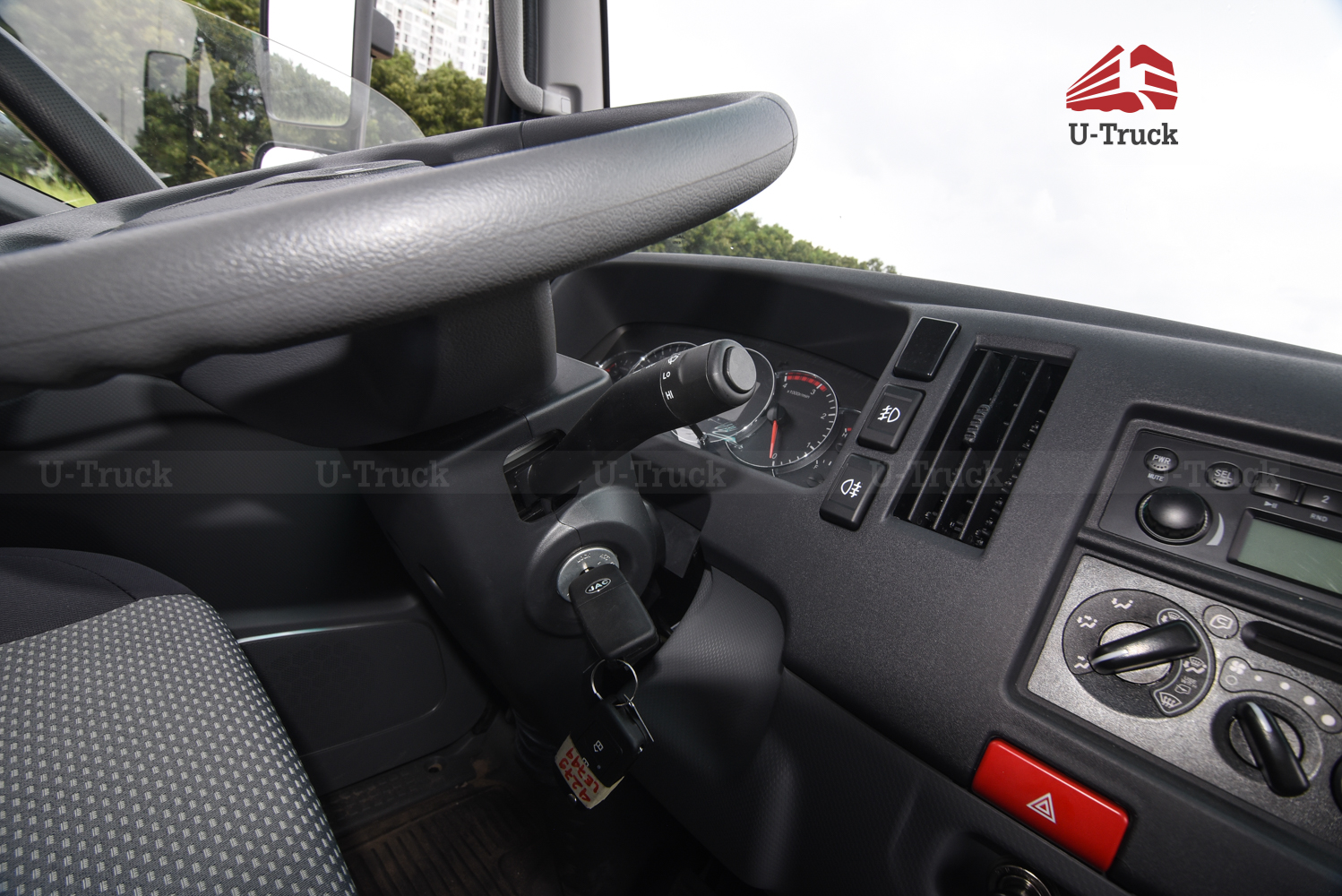 Xe tải JAC N800S Plus Thùng kín 8T1