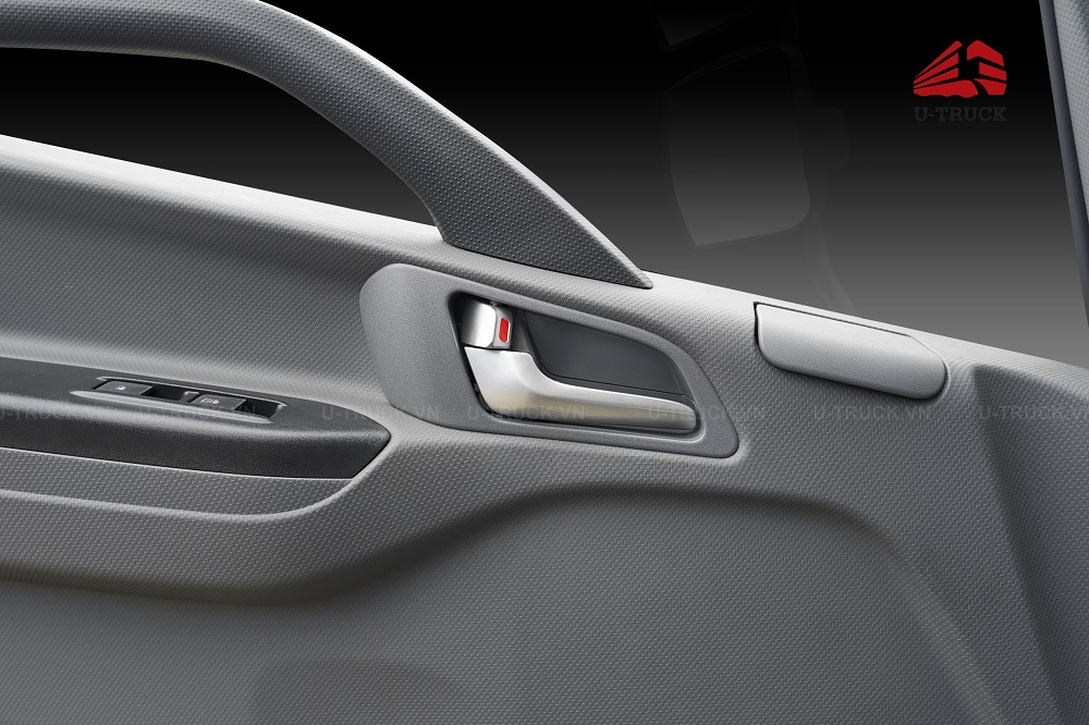 Xe tải JAC N900 PLUS E5 thùng kín