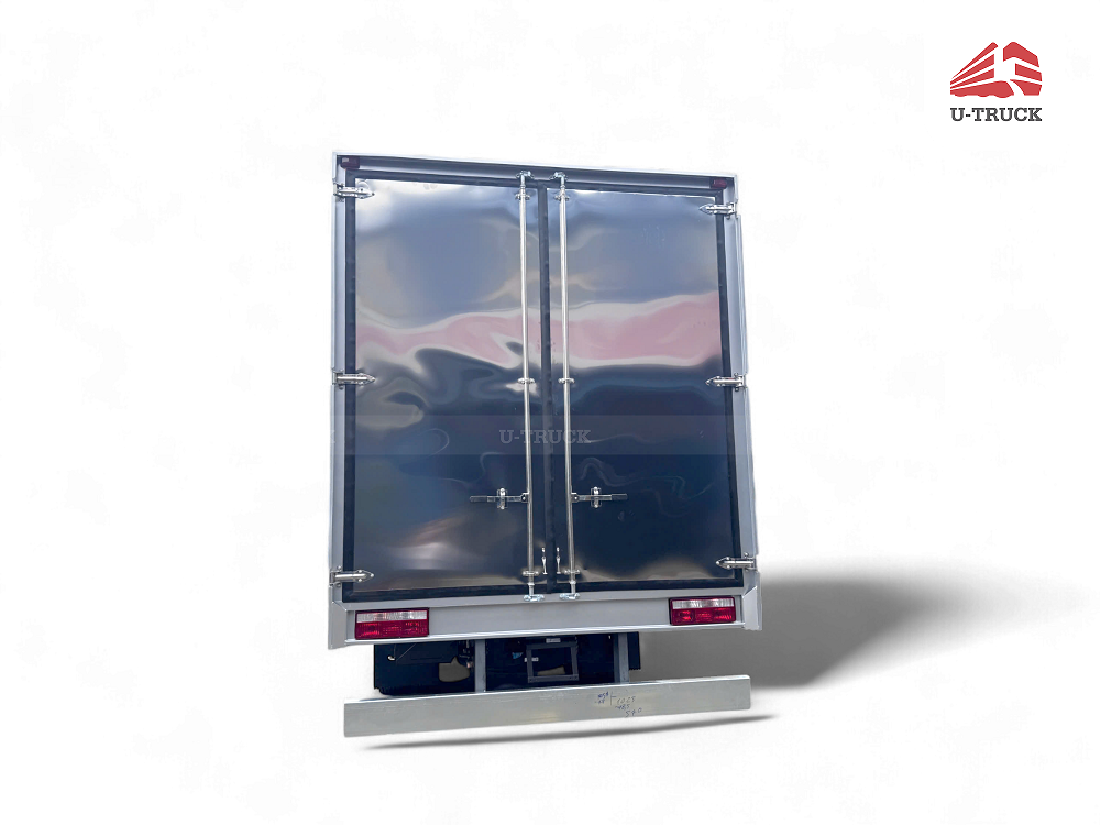 Xe tải JAC N900 PLUS E5 thùng kín