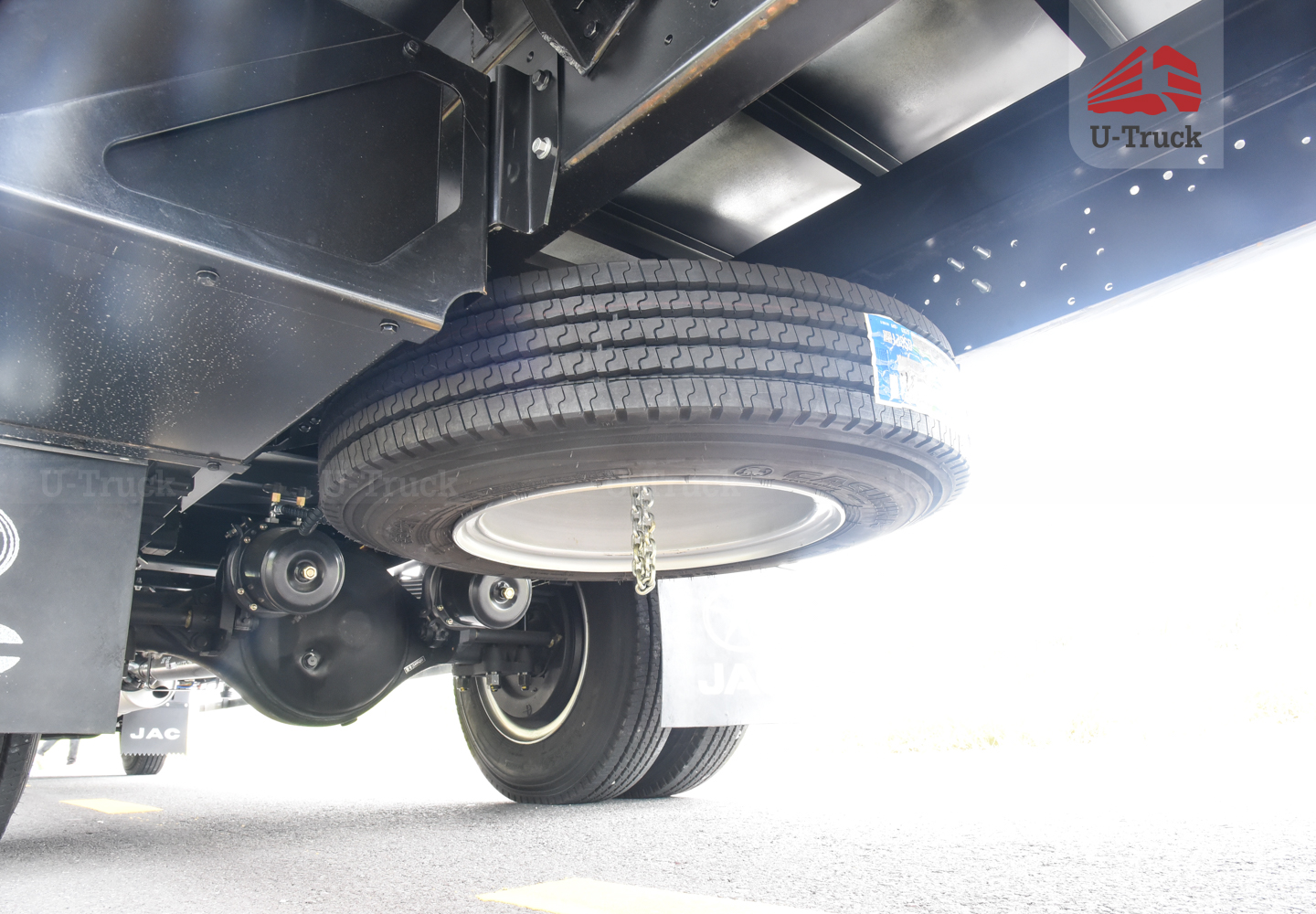 Xe tải JAC N900 Plus 4×2 khung mui 9T1