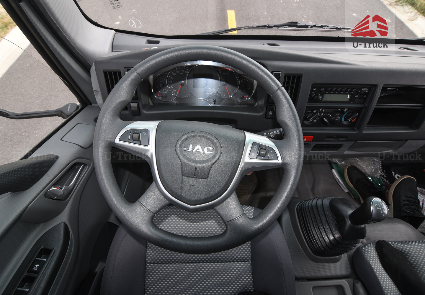 Xe tải JAC N900 Plus 4×2 khung mui 9T1