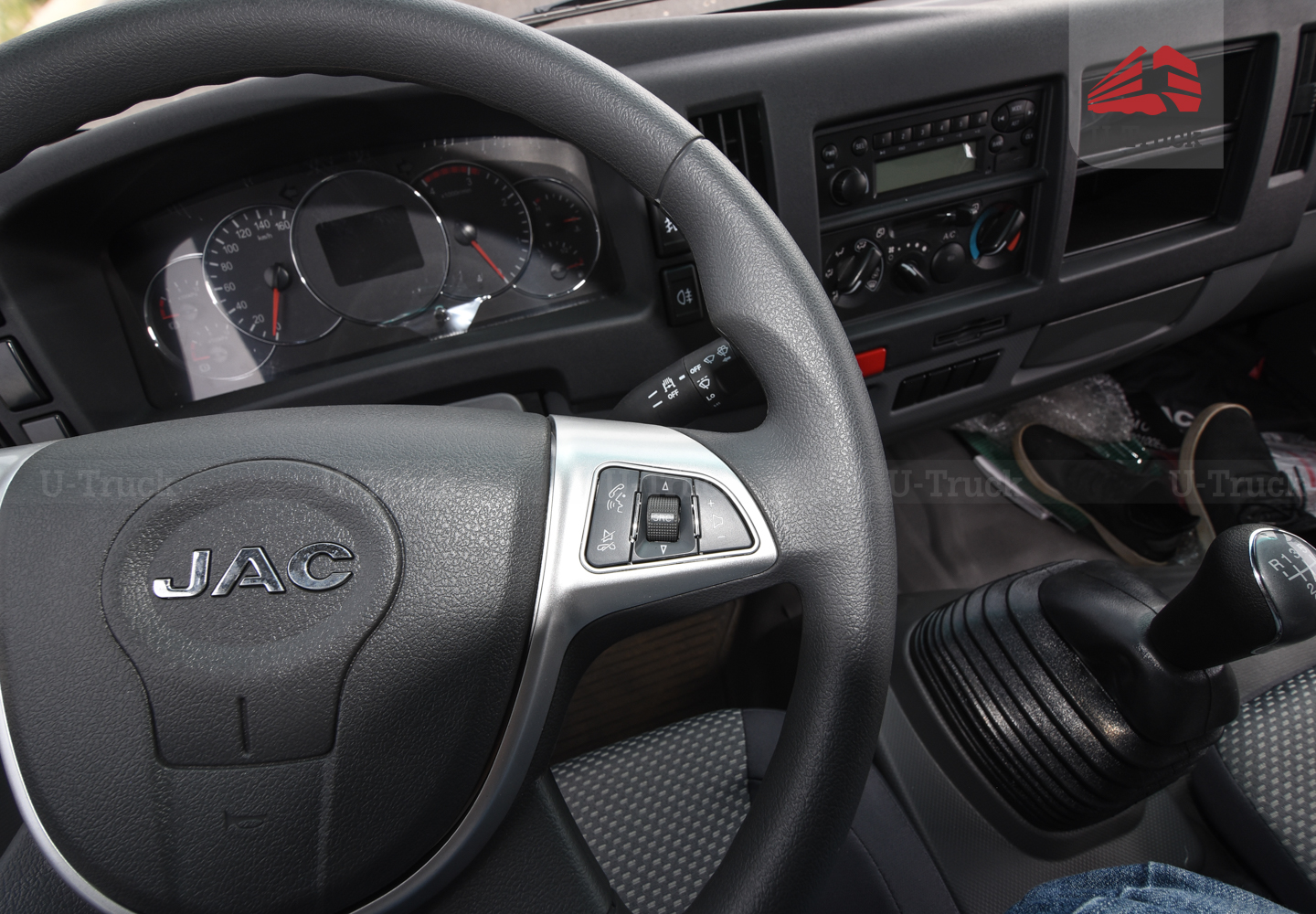 Xe tải JAC N900 Plus 4×2 khung mui 9T1