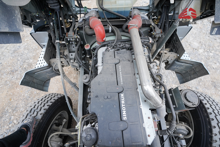 Xe tải HOWO NX 4×2 khung mui 8M5