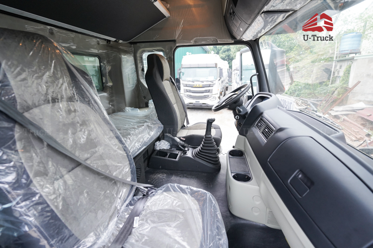 Xe tải HOWO NX 4×2 khung mui 8M5