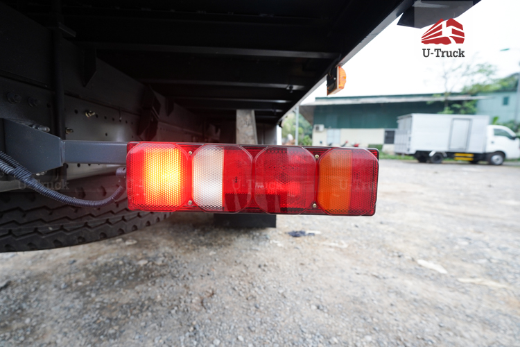 Xe tải HOWO NX 4×2 khung mui 8M5