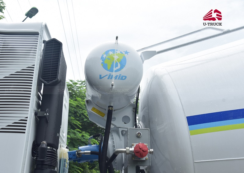 Xe trộn bê tông HOWO V7X 350 10M3