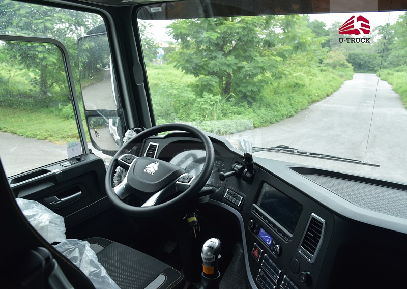 Xe trộn bê tông HOWO V7X 350 12M3