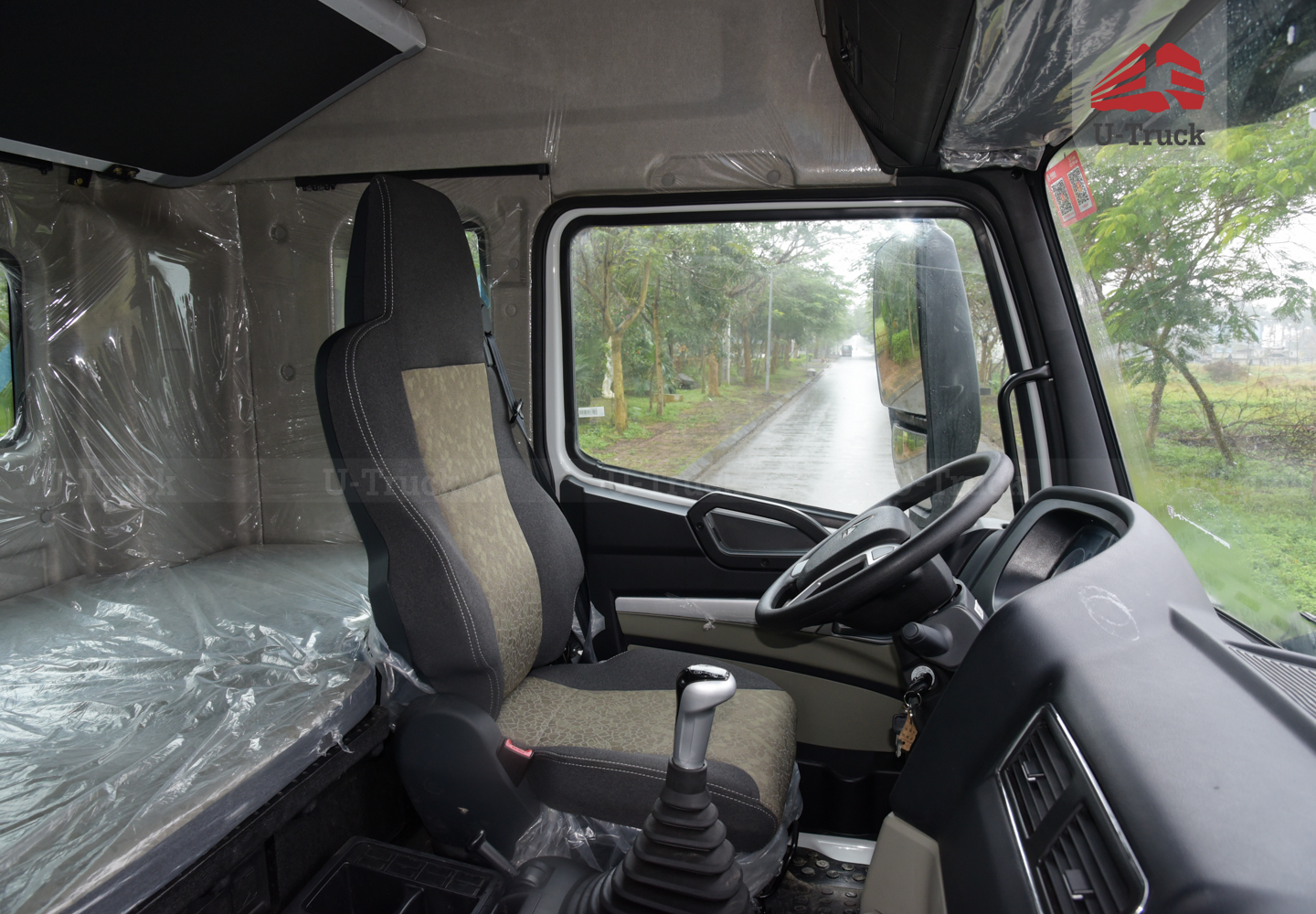 Xe xi téc HOWO NX 8×4 chở xăng 22M3