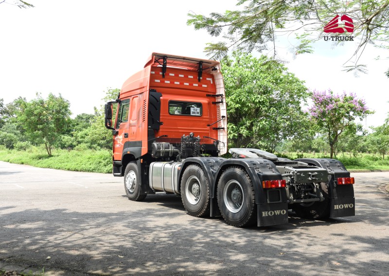 Xe đầu kéo HOWO V7X 440 cầu dầu