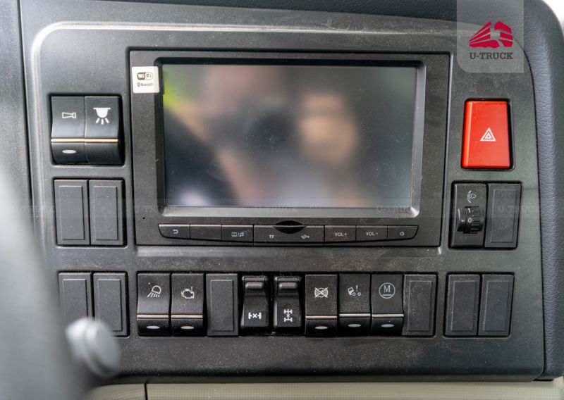 Xe trộn bê tông HOWO NX 350 12M3