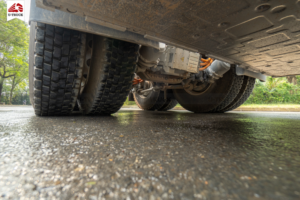 XE ĐẦU KÉO ĐIỆN SITRAK G7X EV CẦU LÁP