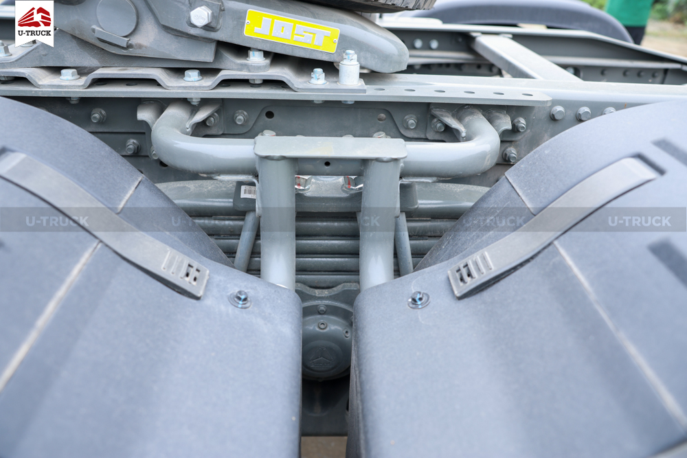 Xe đầu kéo HOWO TH7 DX 460 Cầu láp