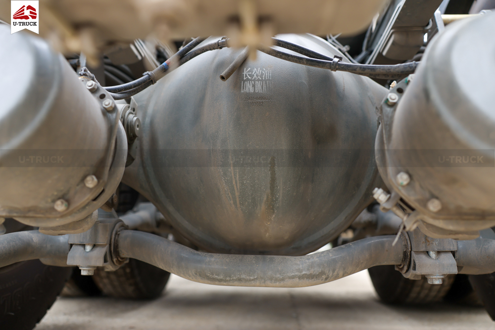 Xe đầu kéo HOWO TH7 DX 460 Cầu láp