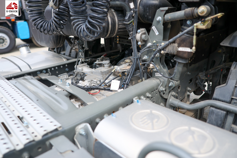 Xe đầu kéo HOWO TH7 DX 460 Cầu láp