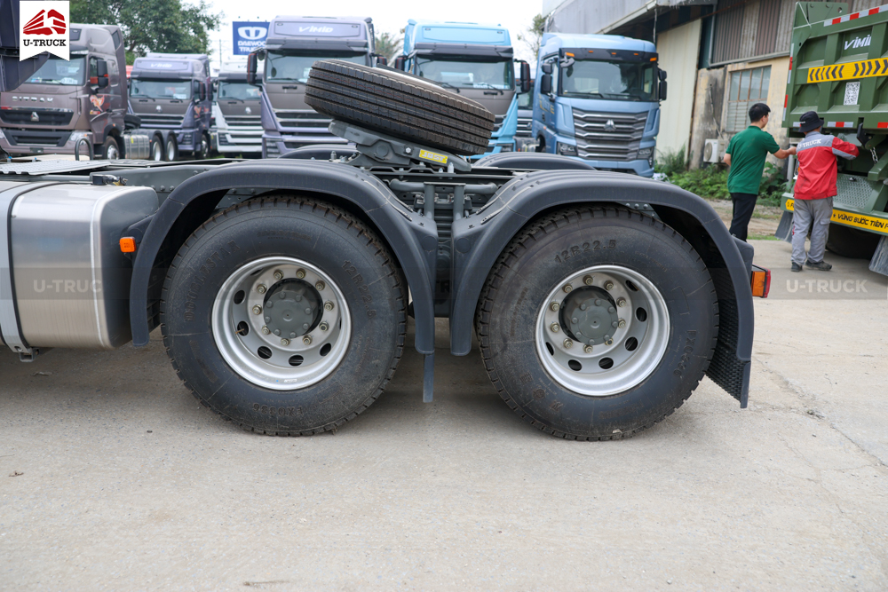 Xe đầu kéo HOWO TH7 DX 460 Cầu láp