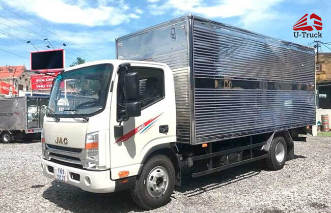 Thông Số Kỹ Thuật Và Giá Xe Tải 3.5 Tấn Thùng Kín