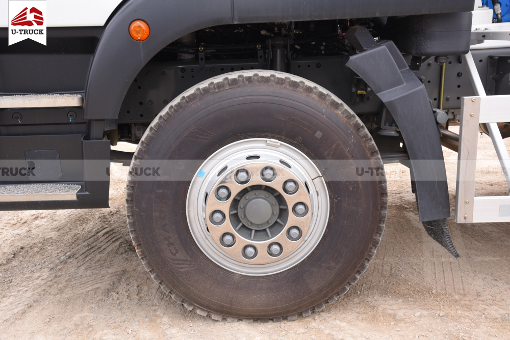 Xe trộn bê tông Howo TX350 6X4 10M3