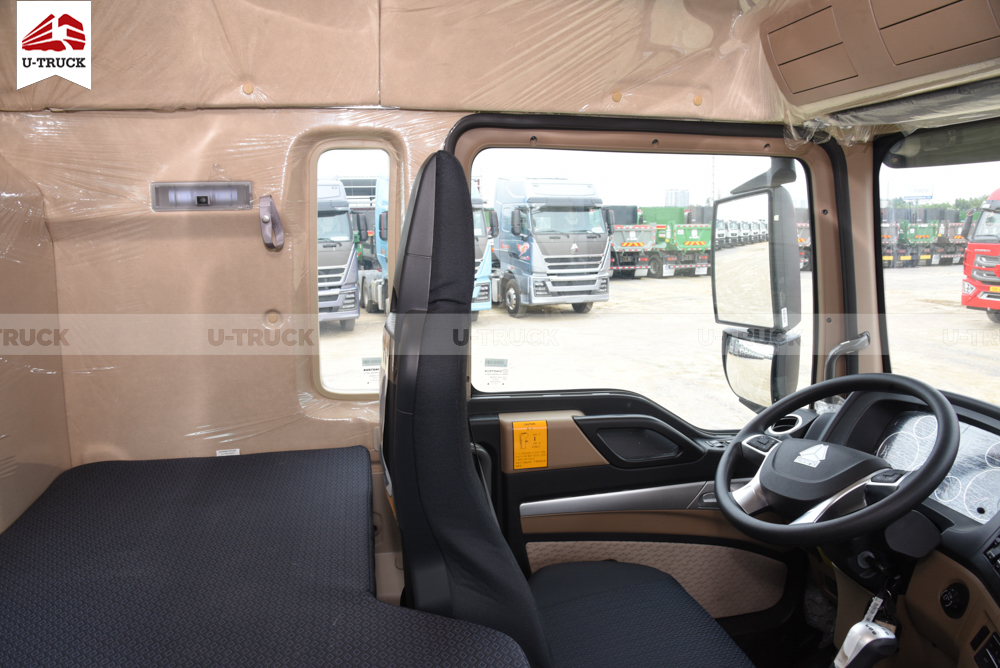 Xe trộn bê tông Howo TX350 6X4 10M3