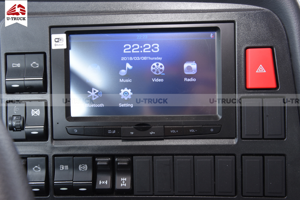 Xe trộn bê tông Howo TX350 6X4 10M3