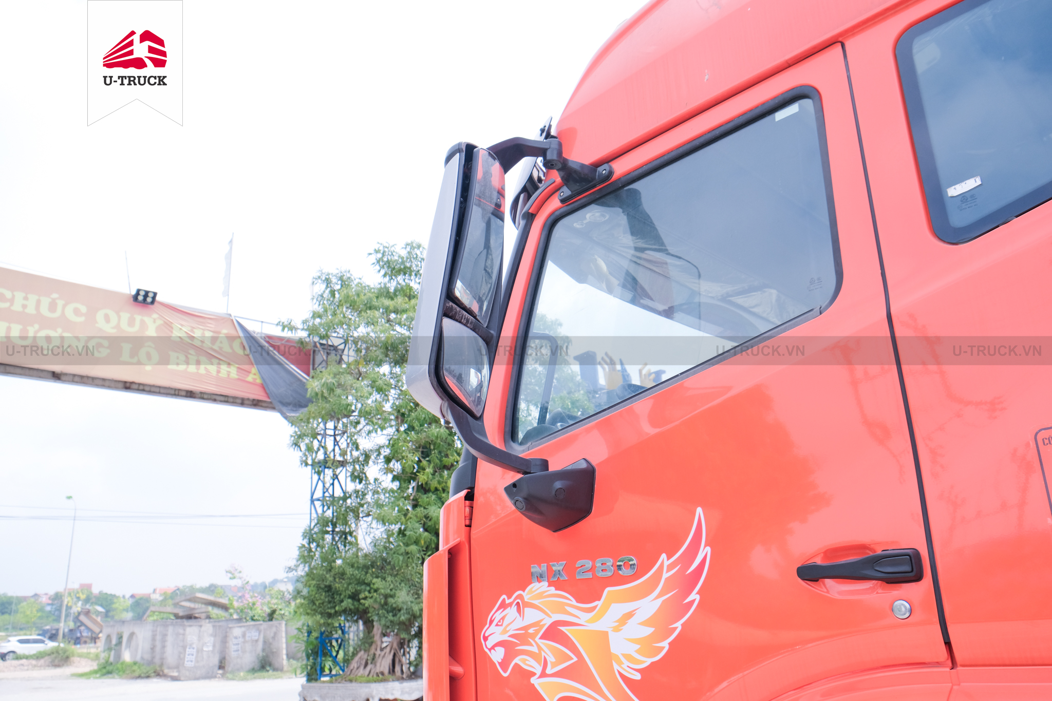 Xe đầu kéo HOWO NX 280 cầu láp