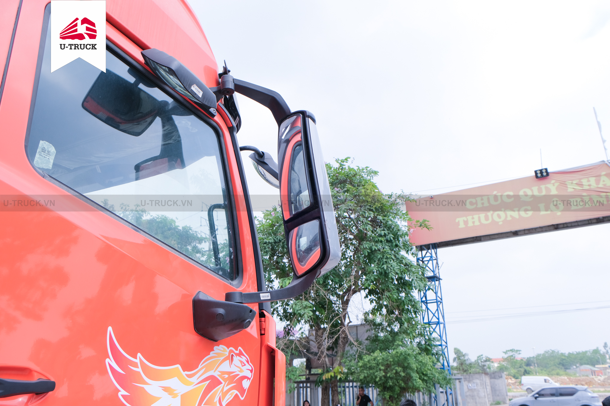 Xe đầu kéo HOWO NX 280 cầu láp