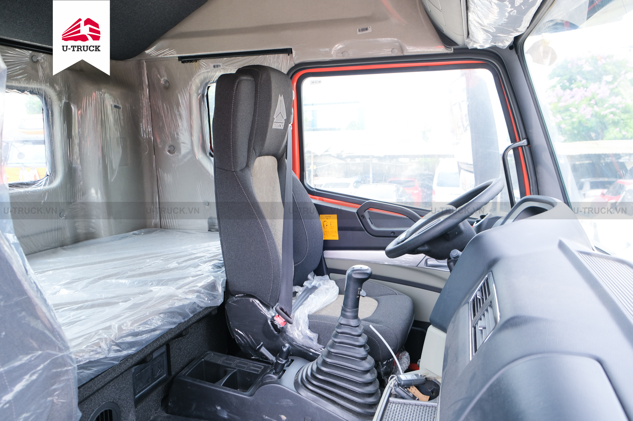 Xe đầu kéo HOWO NX 280 cầu láp