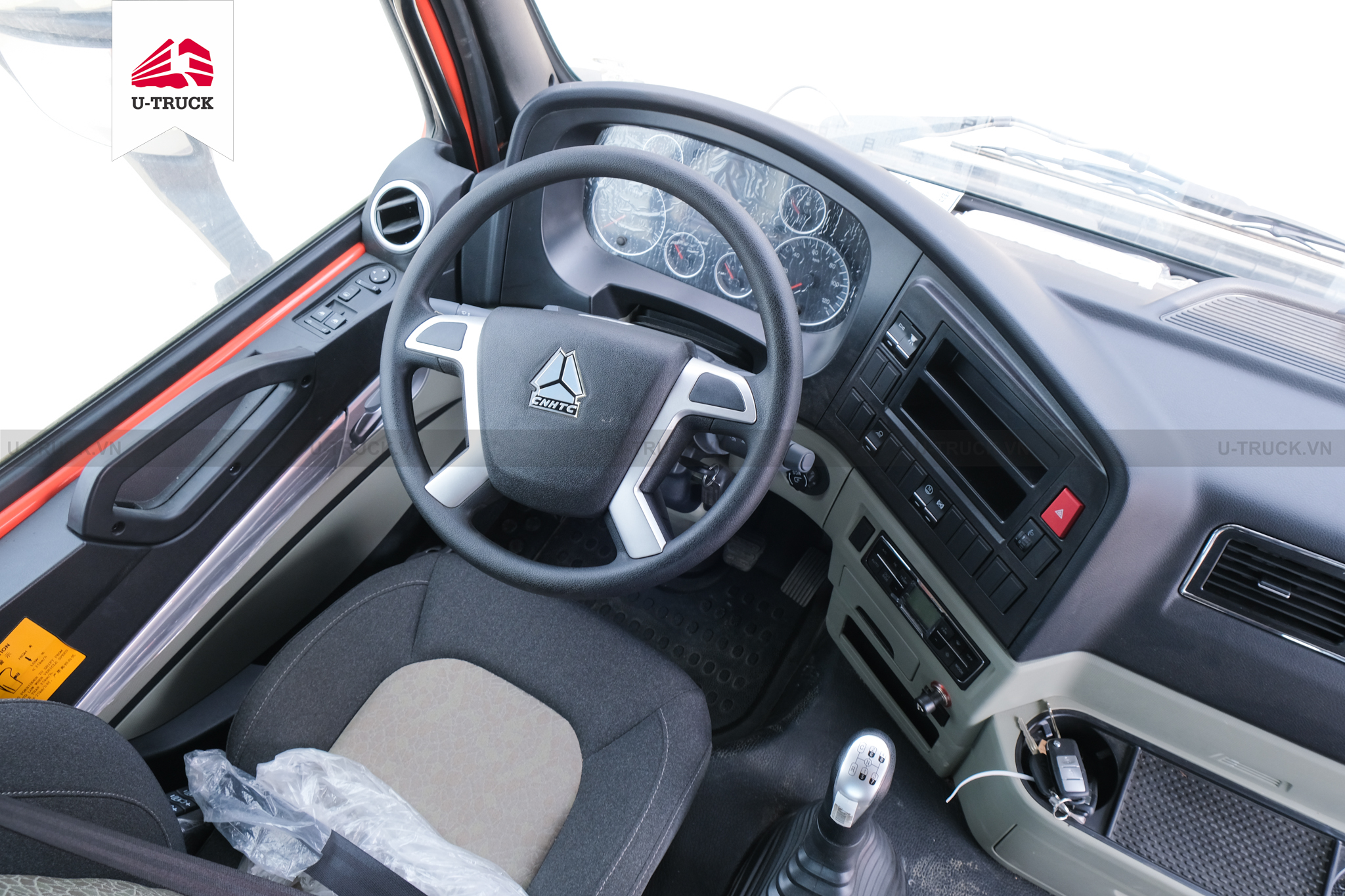 Xe đầu kéo HOWO NX 280 cầu láp