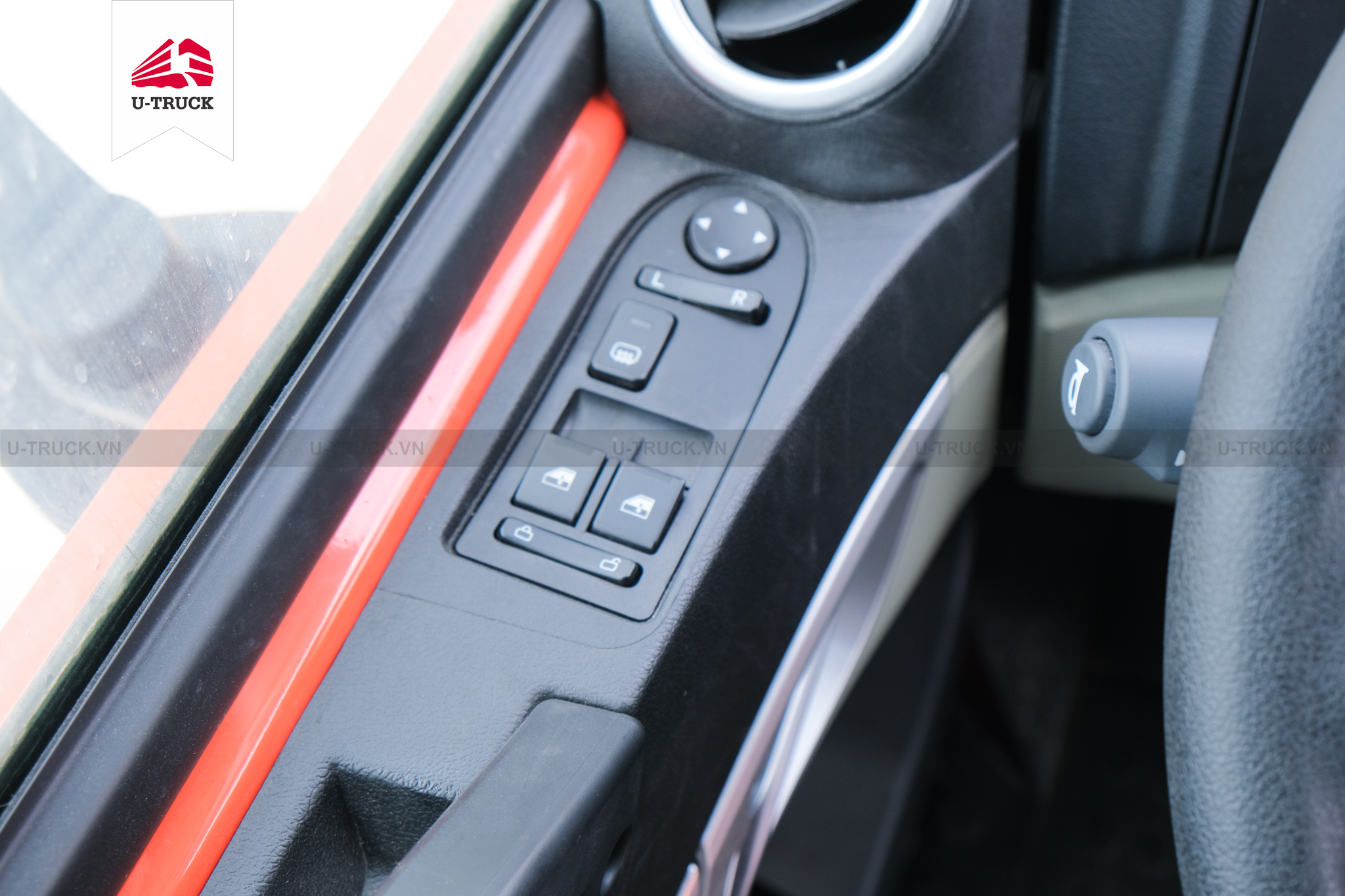 Xe đầu kéo HOWO NX 280 cầu láp
