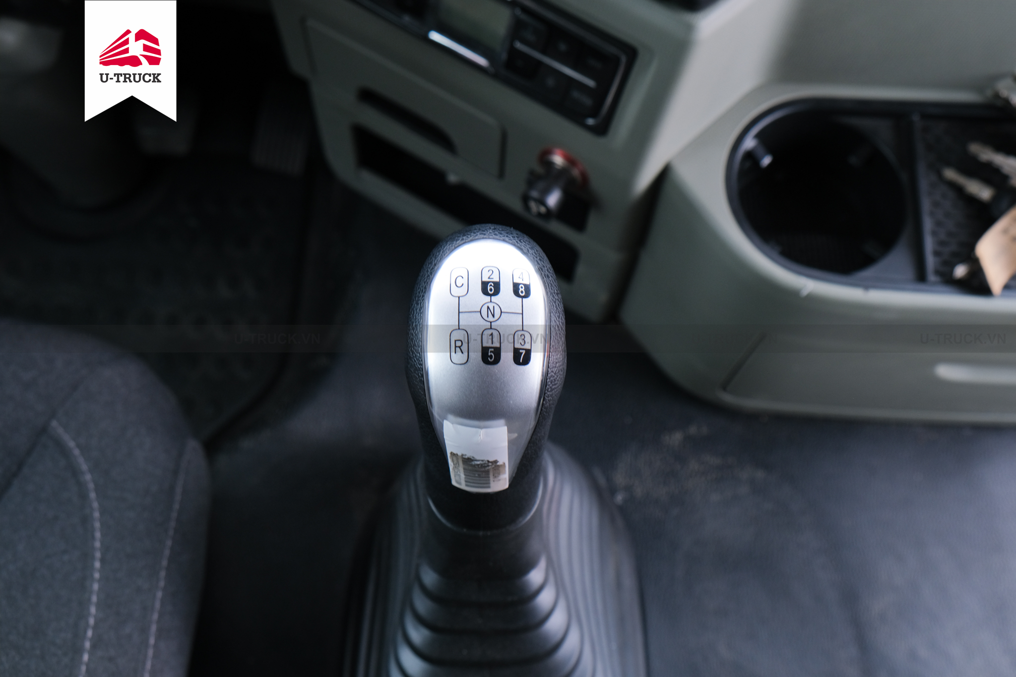 Xe đầu kéo HOWO NX 280 cầu láp
