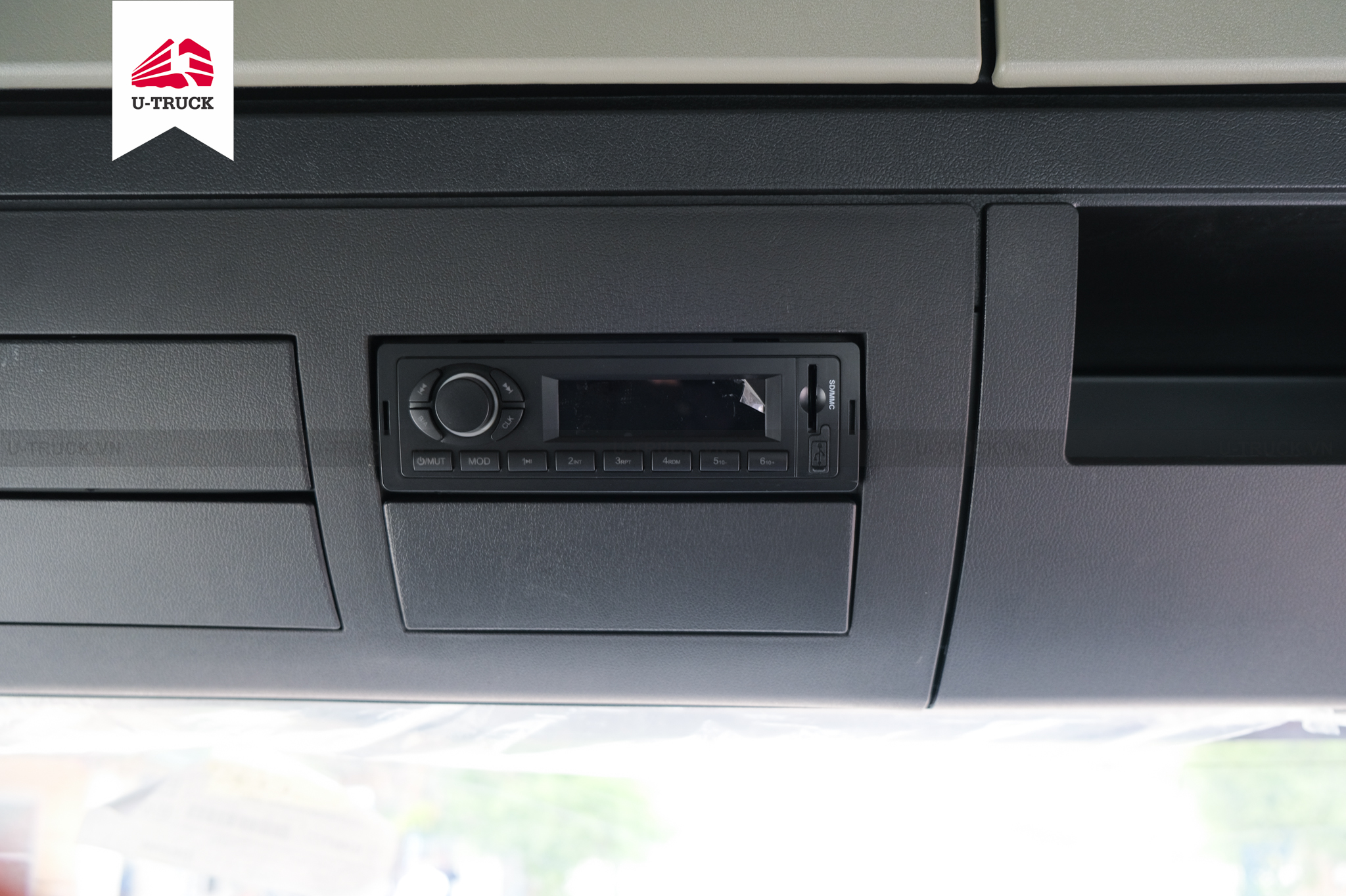 Xe đầu kéo HOWO NX 280 cầu láp
