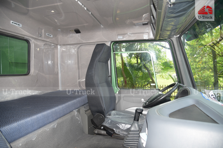 Nội thất xe ben HOWO VX350