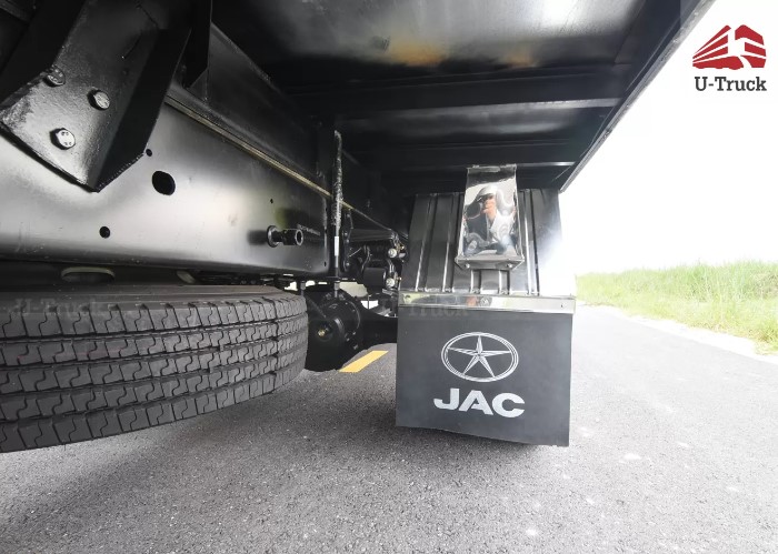 Hệ thống khung gầm