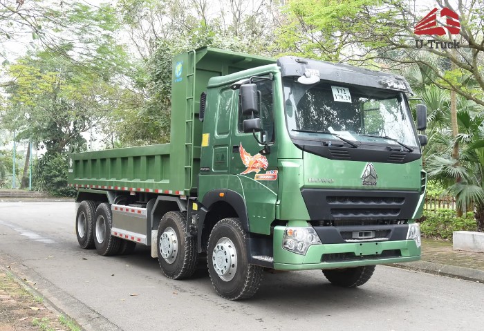 Xe ben V7G 4 chân có chiều dài 9,3m