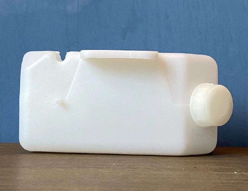 Hình ảnh bình nước phụ xe tải