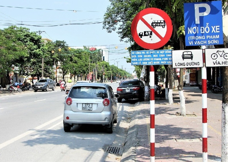 Đường giải phóng có cấm tải