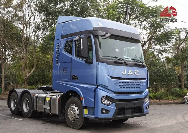 Xe đầu kéo JAC